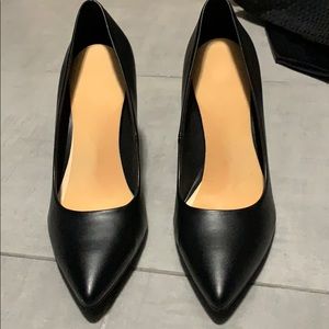 Nine West pointed heels